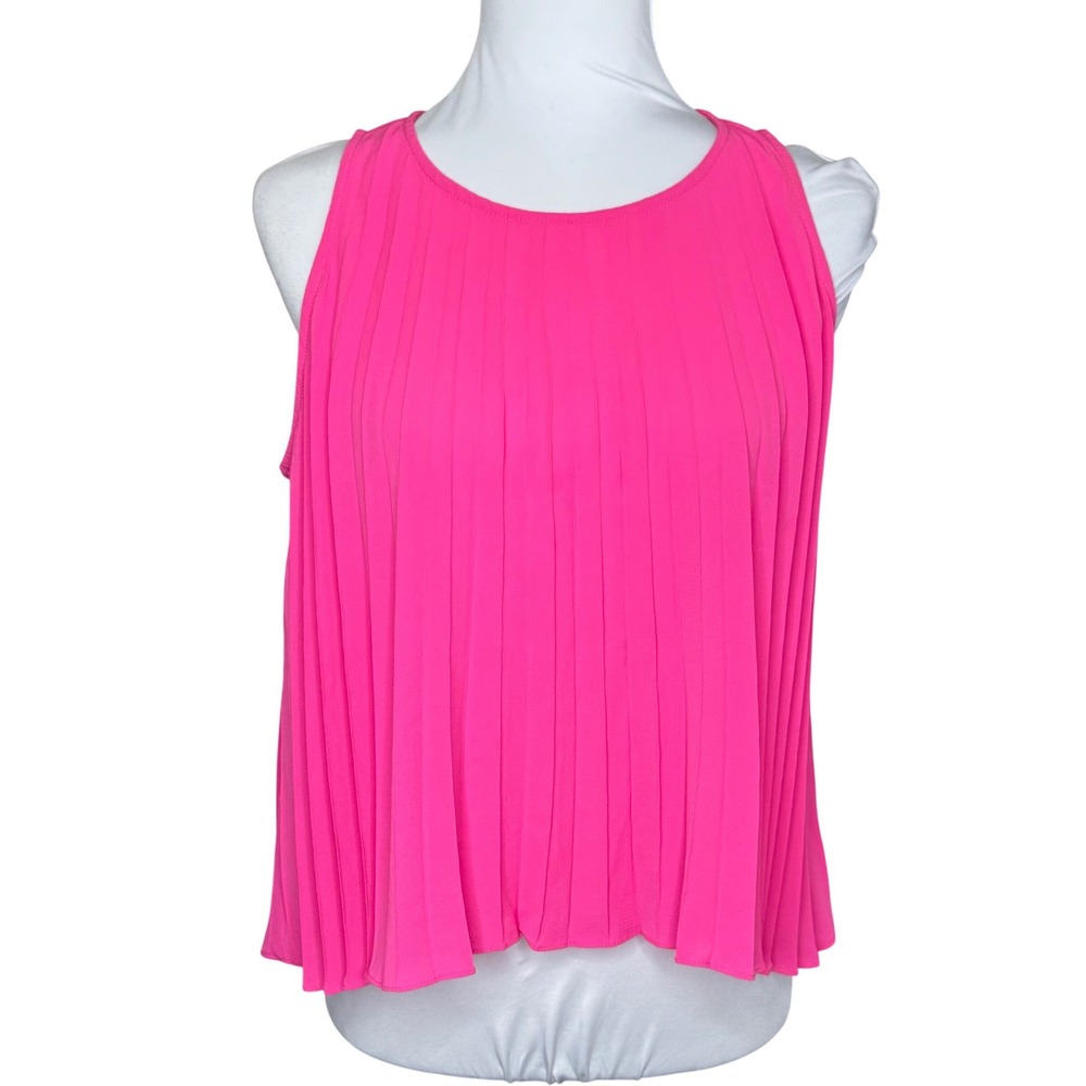 BB Dakota Hot Pink Pleated Sleeveless Swing Tank Top Blouse Feminine Girly Small